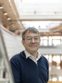 Dr Giulio Grandi